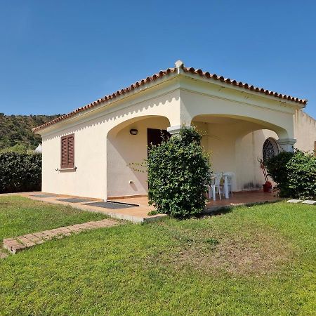 Residenze Pedrame Villa Budoni Buitenkant foto